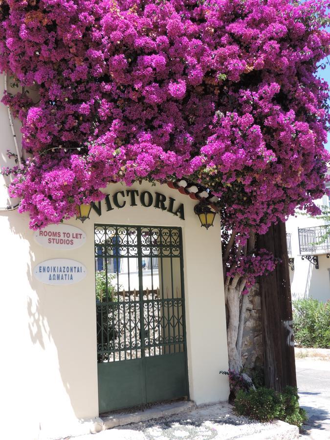 Victoria Studios Spétses Екстериор снимка